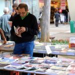 Feira de Livros movimenta Largo do Rosário em Mogi das Cruzes