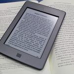 Por que os e-books não mataram (e não vão matar) o livro impresso?